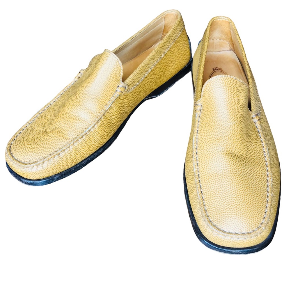 Tod’s Driving Loafers Men’s Size 9 Leather Made in Italy Neutral Flaw
